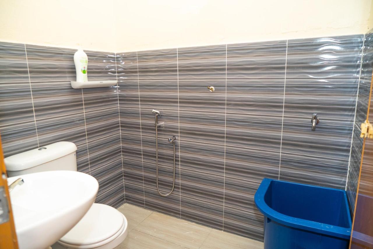 Adorable 3-Bedroom Home With Pool, Wi-Fi And Bbq Rembau Экстерьер фото